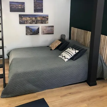 Apartment Rastit